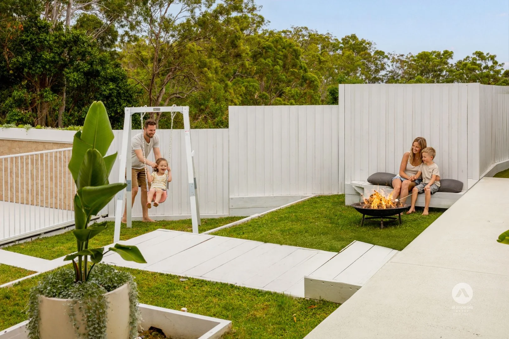 30 Fenton Drive, Tallebudgera QLD 4228