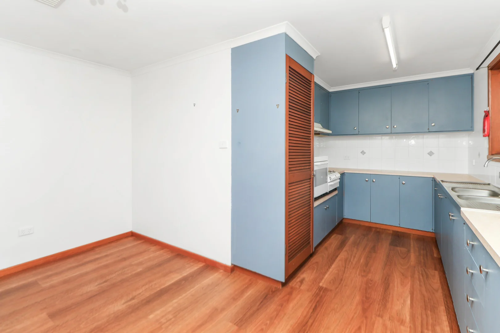 Additional image 7 of 174 Fernleigh Road, Mount Austin NSW 2650