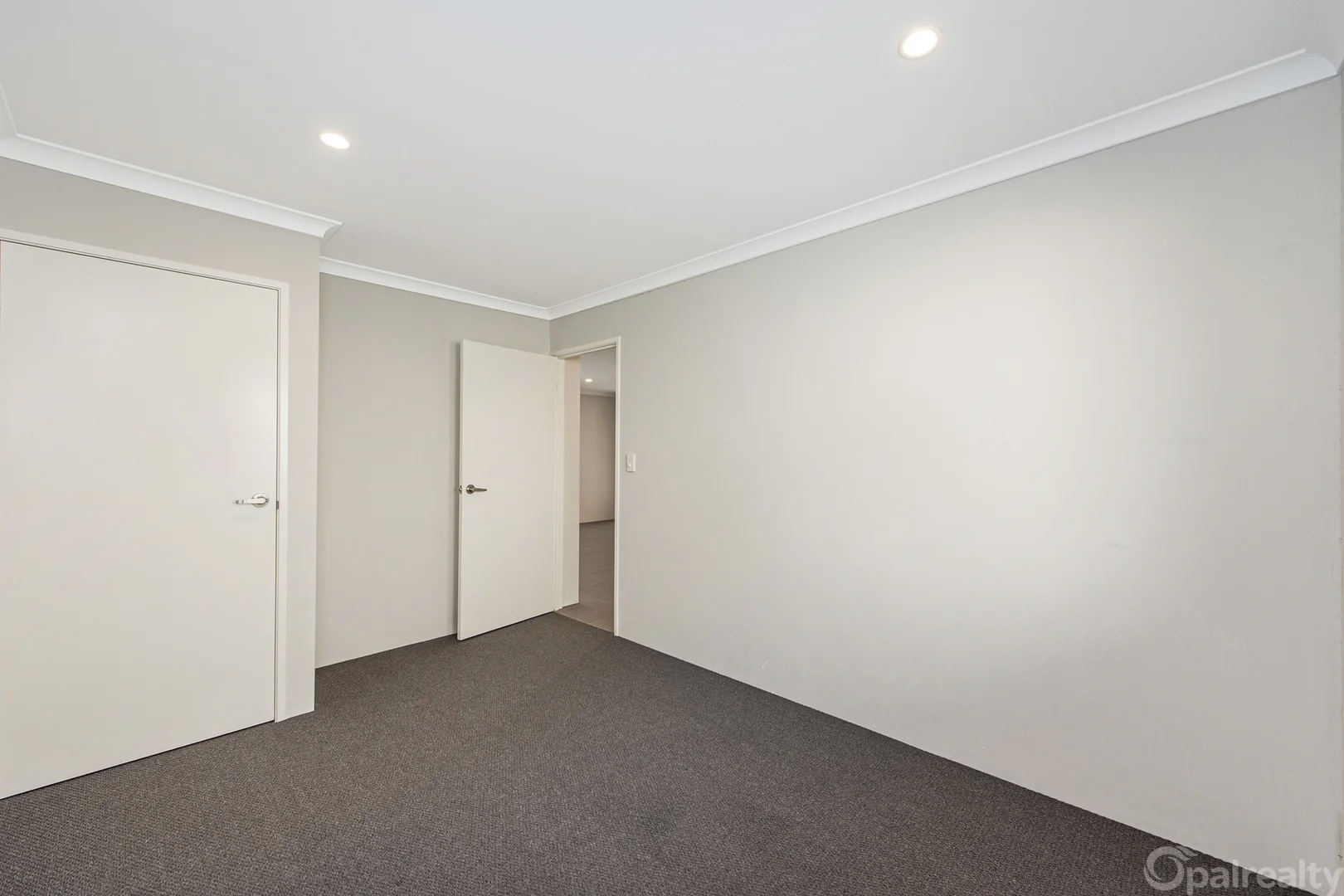 Additional image 12 of 10 Dornoch Way, Meadow Springs WA 6210