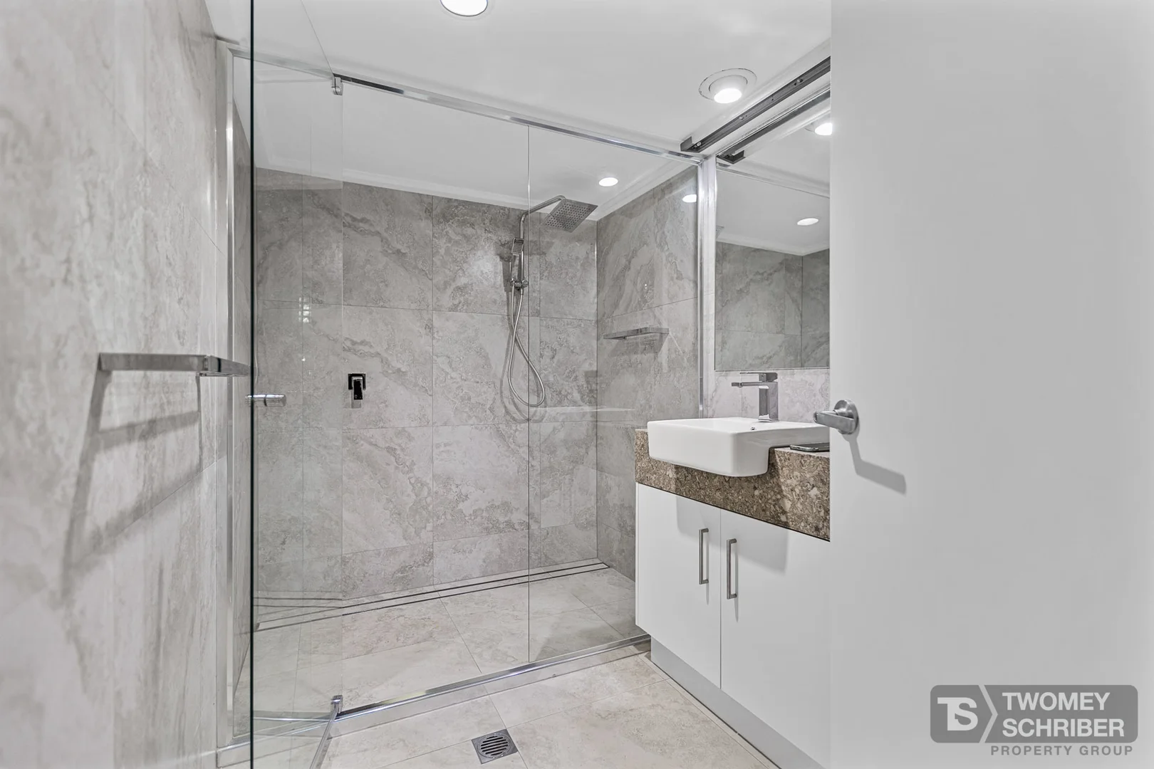 Additional image 8 of 3/81-87 Arlington Esplanade, Clifton Beach QLD 4879