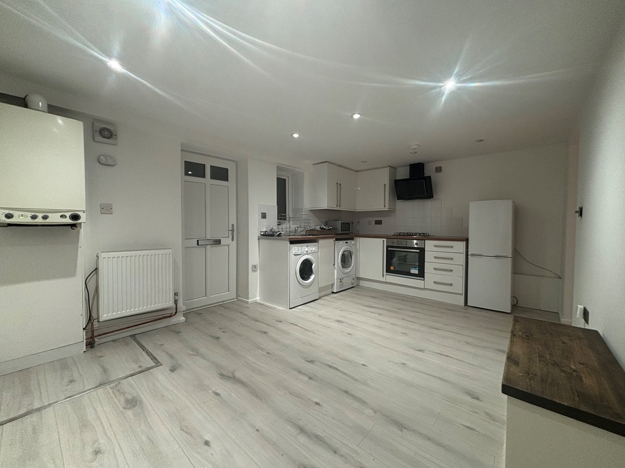 Additional image 2 of 1 Bed Flat, Waylen Road, RG1, N1 7GU