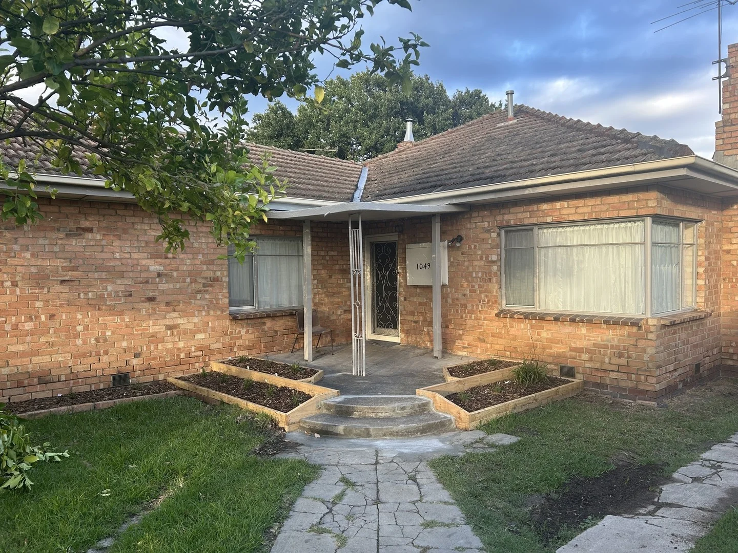 1049 Pascoe Vale Road, Broadmeadows VIC 3047