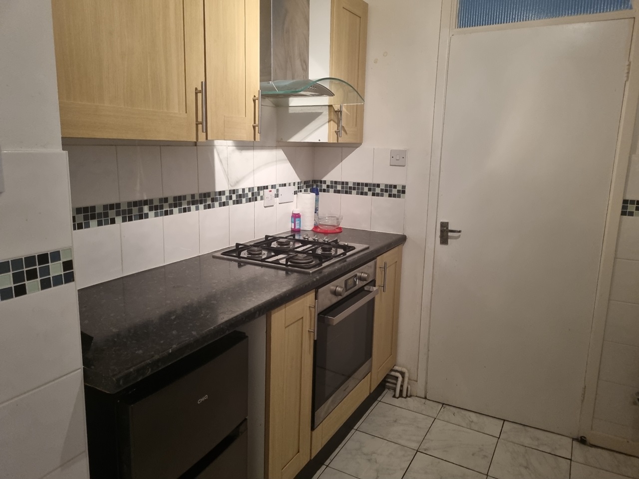 Additional image 3 of 2 Bed Flat, Lyndwood Court, LE2, N1 7GU