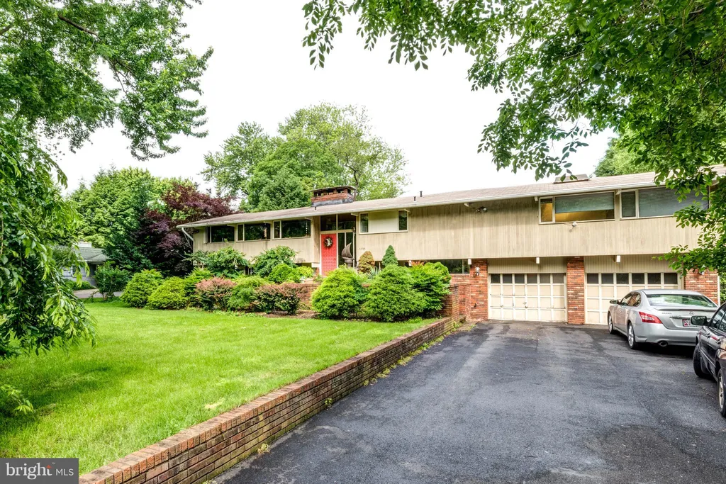 1156 Willow Lane, Annapolis, MD 21409