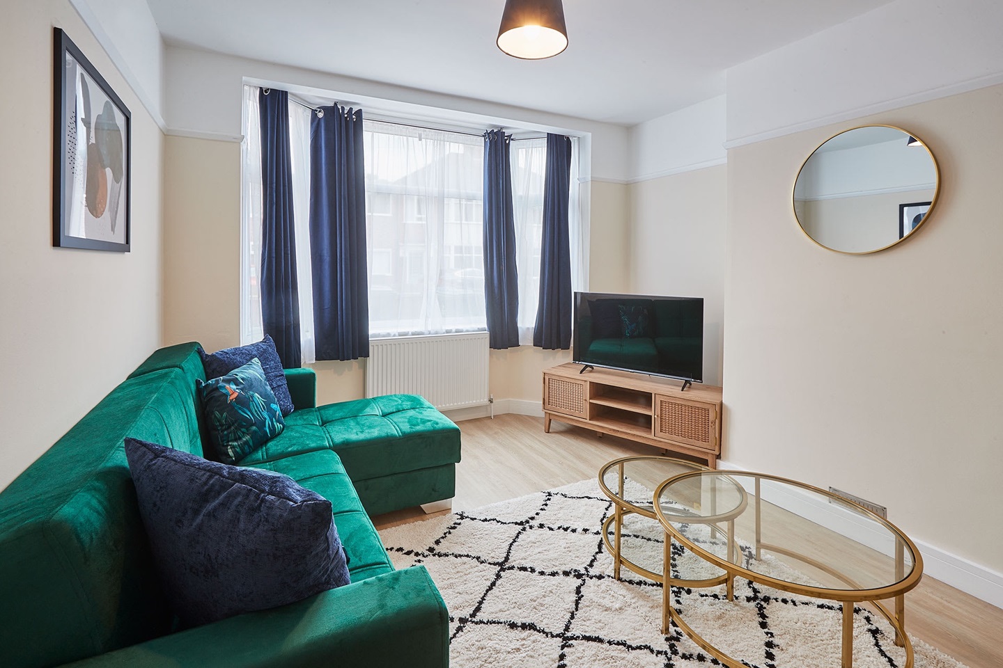 Additional image 3 of 5 Bed Semi-Detached House, Elfleda Road, CB5, N1 7GU