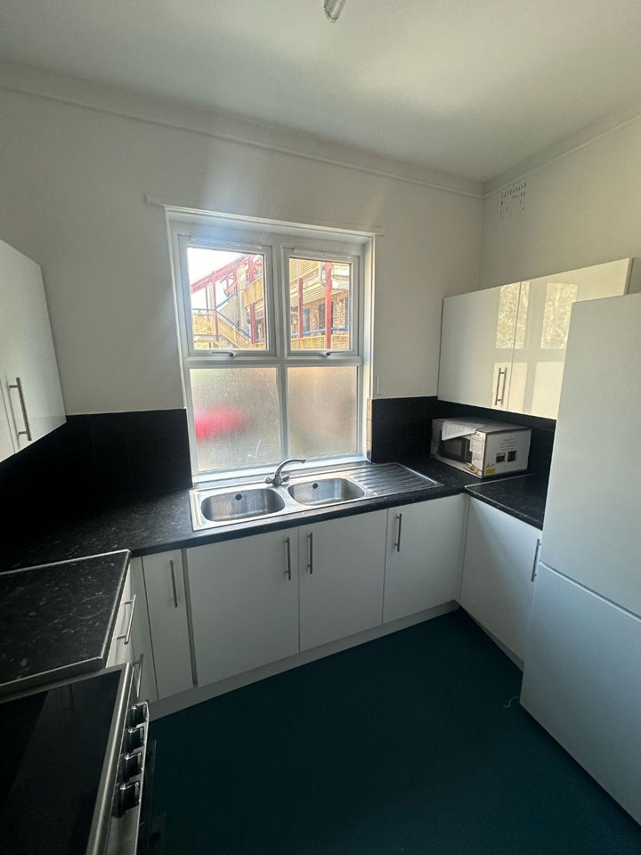 Additional image 3 of Room in a Shared House, Carlyle Road, CB4, N1 7GU