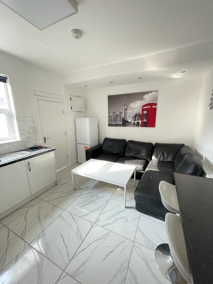 Additional image 6 of Room in a Shared House, Bedford Street, CV1, N1 7GU