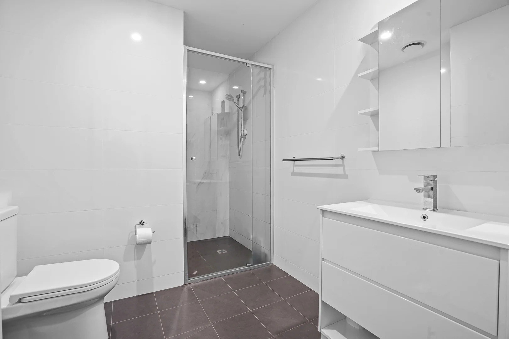 Additional image 5 of 606/5-7 Northumberland Road, Auburn NSW 2144