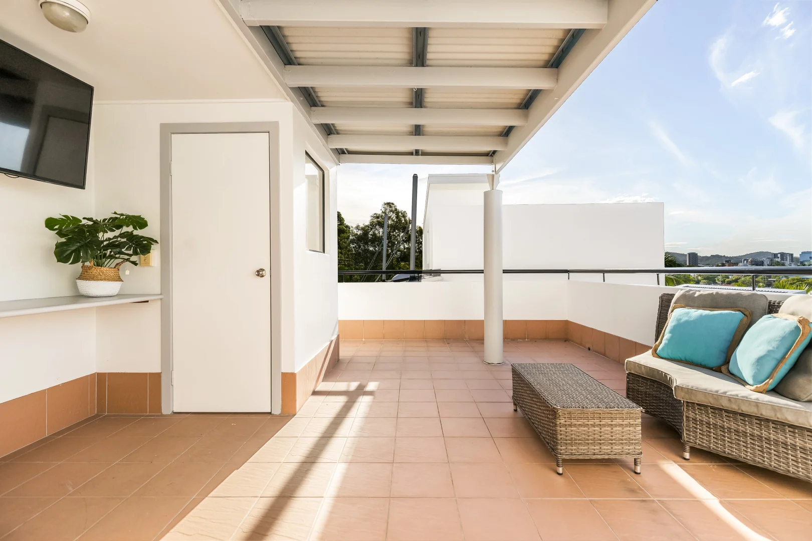 Additional image 4 of 19/182 Carmody Road, St Lucia QLD 4067