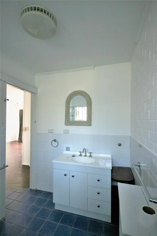 2/7 Warrener St, Nerang QLD 4211 photo 4