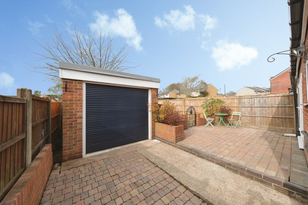 Additional image 20 of 3 bed semi-detached house for saleEdgwood Road, Nottingham NG16