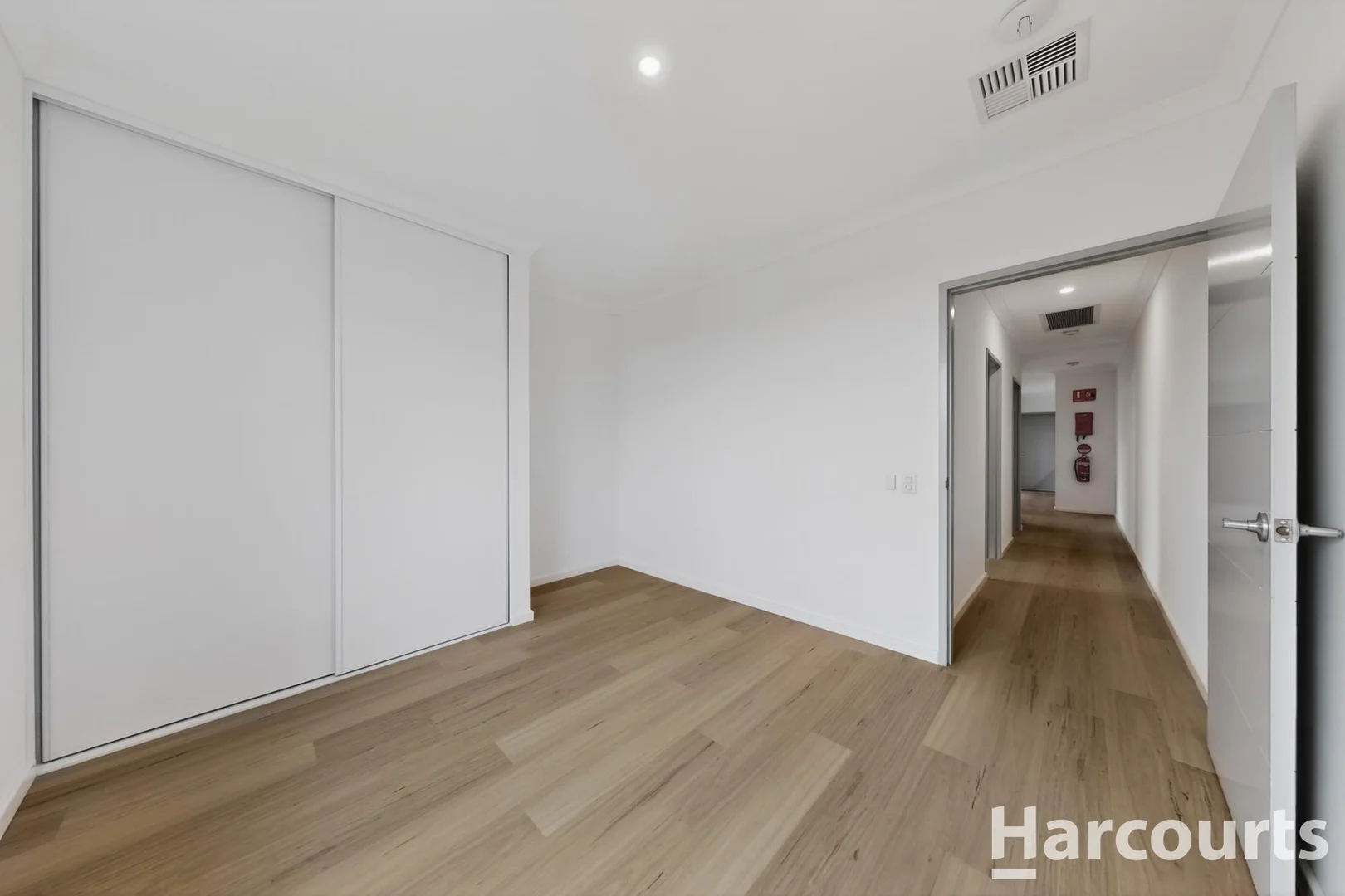 Additional image 10 of 3b Geranium Drive, Sinagra WA 6065