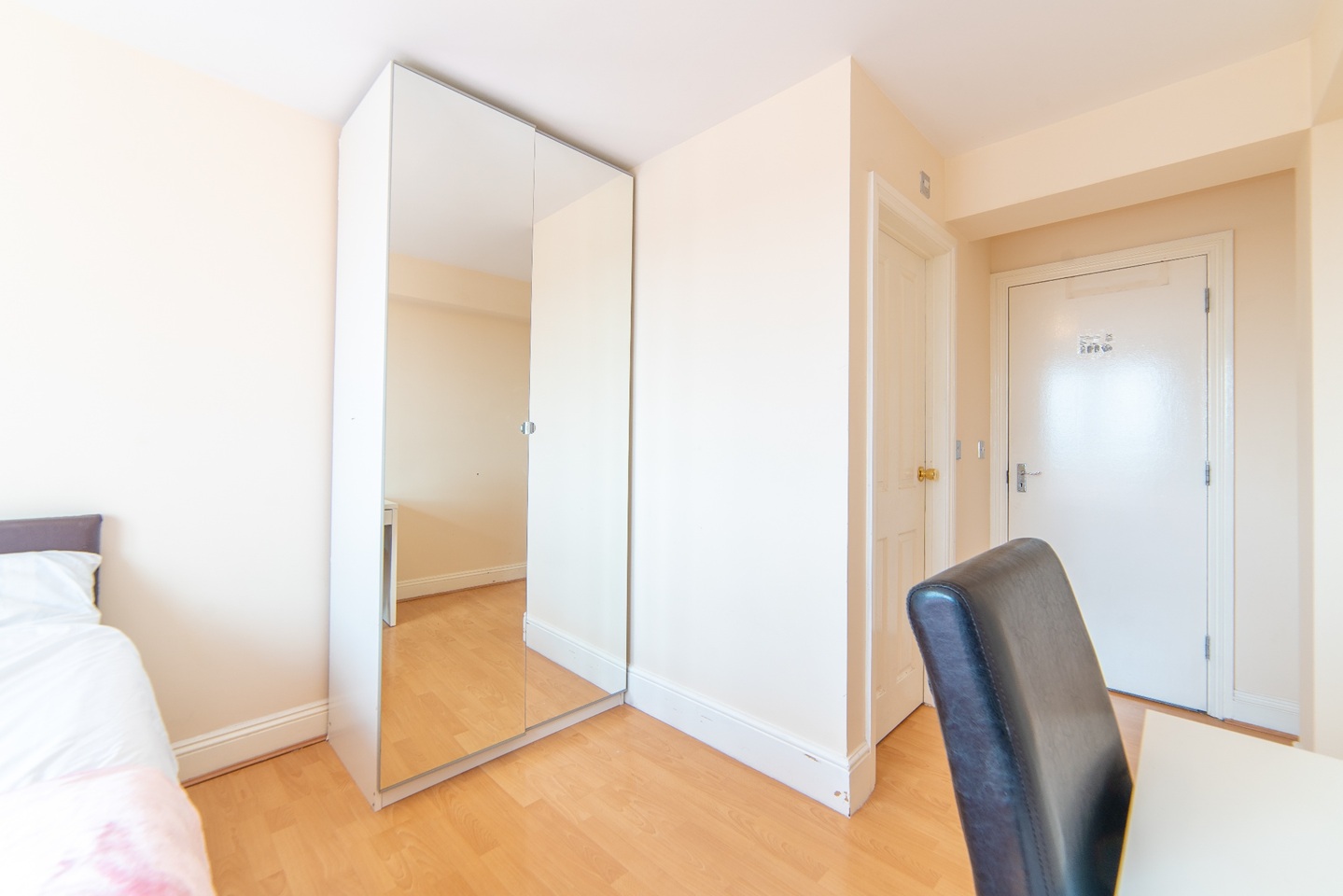 Room in a Shared Flat, Boulcott St, E1, N1 7GU photo 3