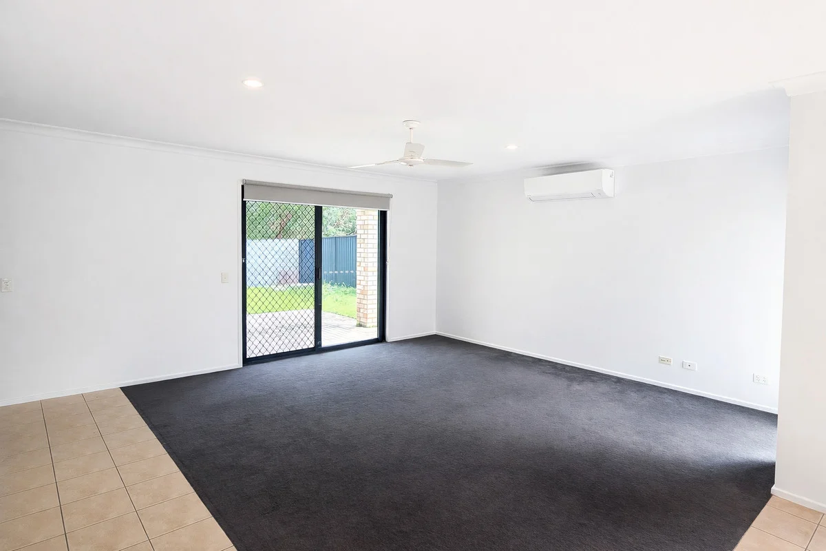 14 Figtree Place, Bracken Ridge QLD 4017 photo 2