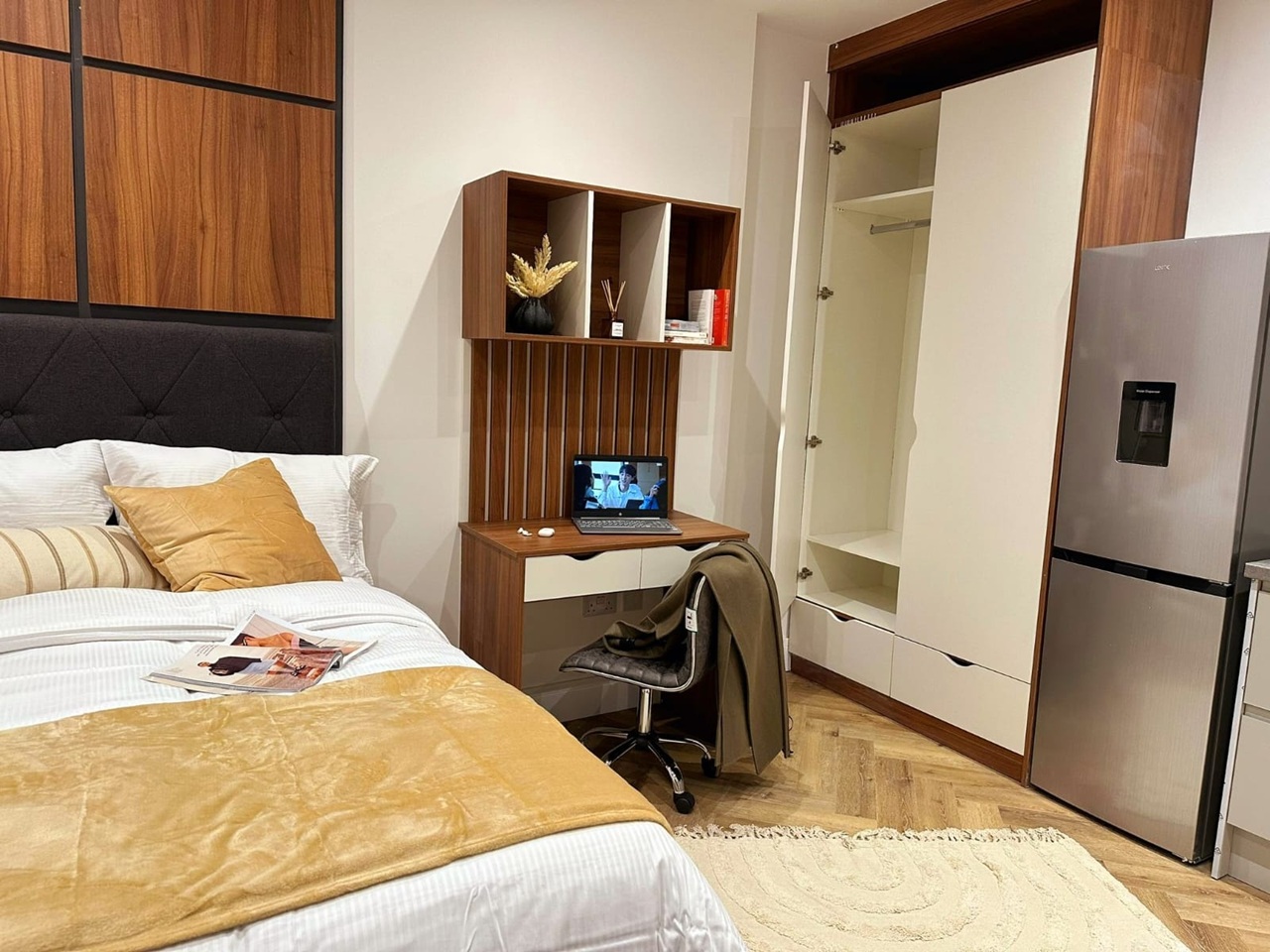 Additional image 3 of Studio Flat, Deluxe, DE1, N1 7GU