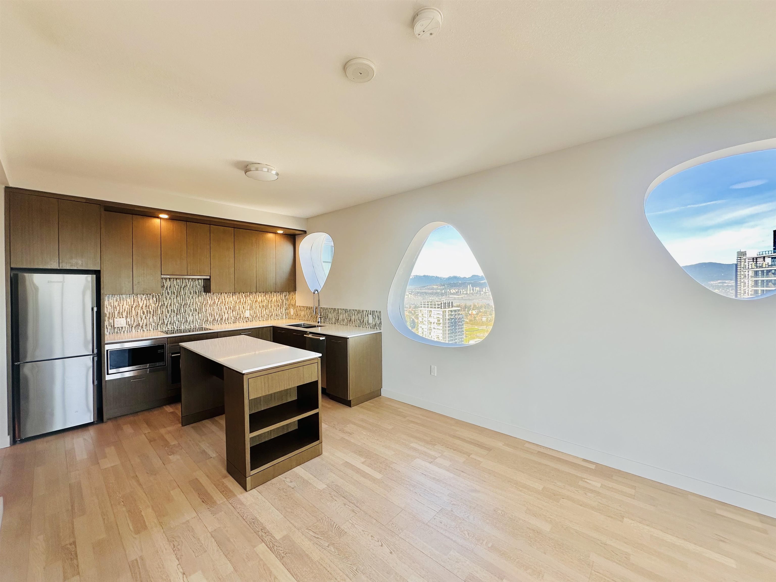 Additional image 2 of 13495 Central Avenue, Surrey, BC, V3T 0K2