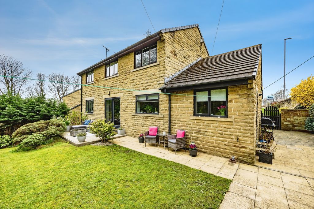 Additional image 19 of 3 bed detached house for saleWakefield Road, Huddersfield HD8