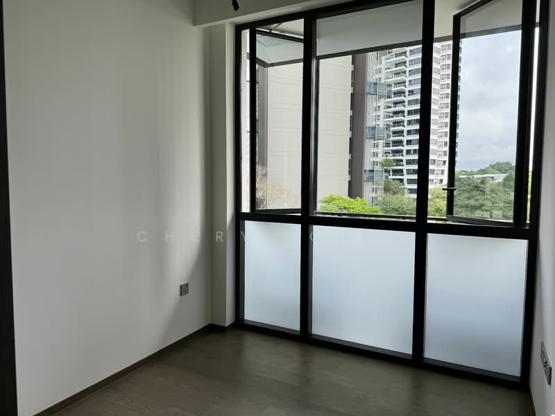 32 Leedon Heights photo 4