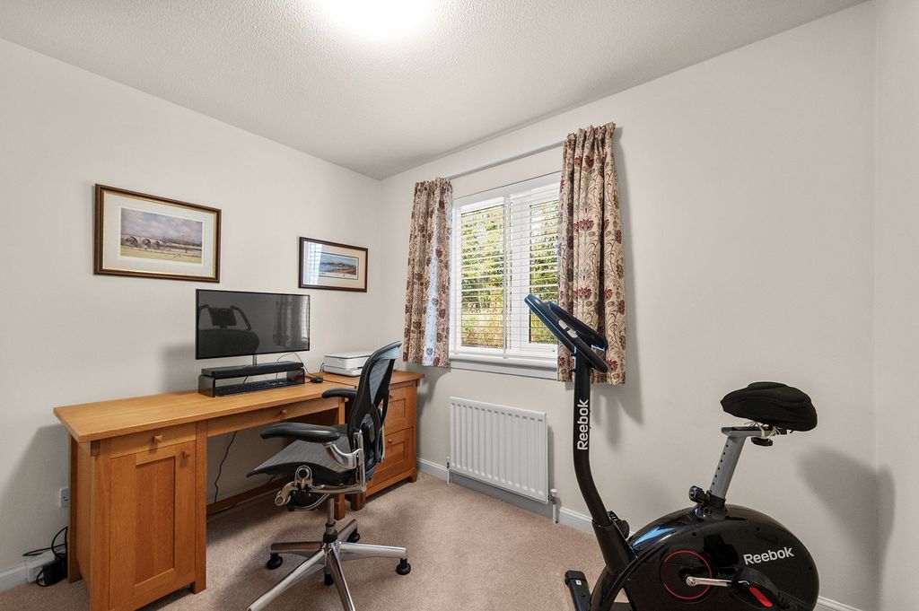 Additional image 8 of 2 bed flat for saleAnnfield Gardens, Stirling FK8