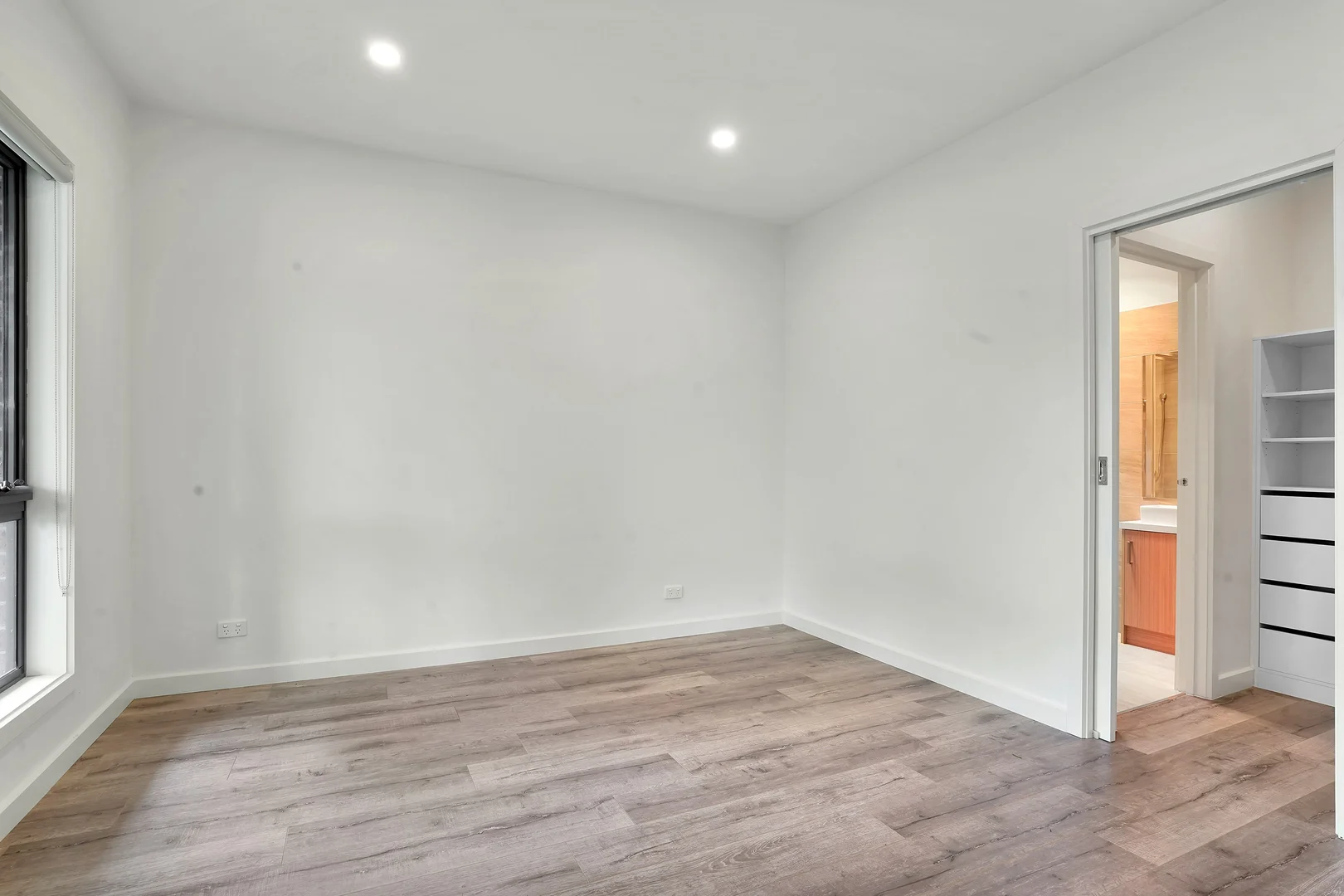 Additional image 4 of 1/5 Dobson Avenue, Oakleigh East VIC 3166