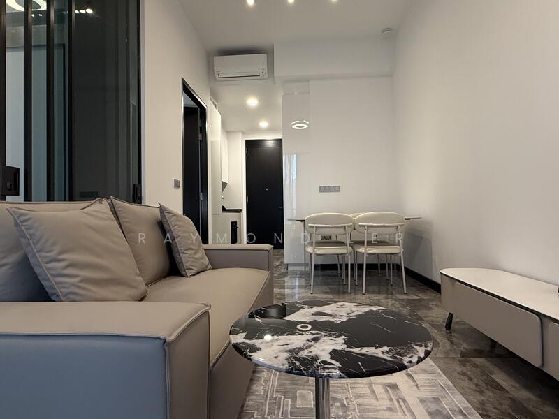 120 Beach Road photo 3