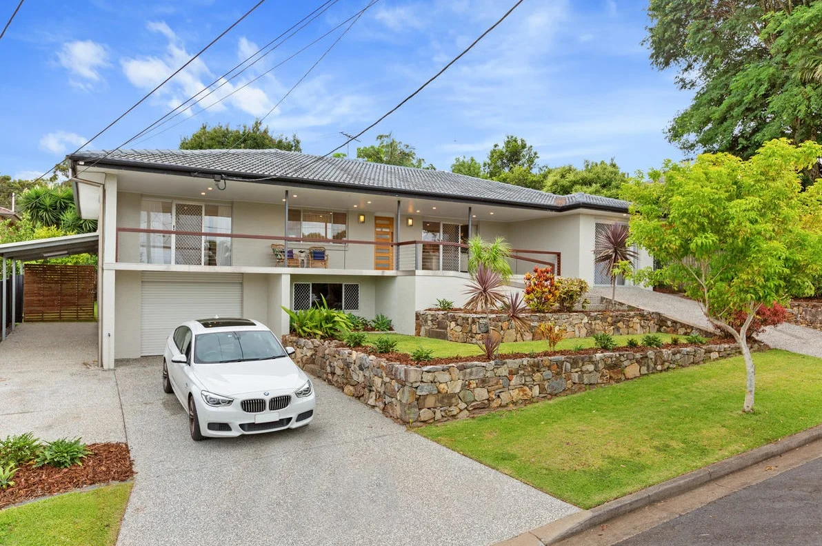 26 Le Grand Street, Macgregor QLD 4109