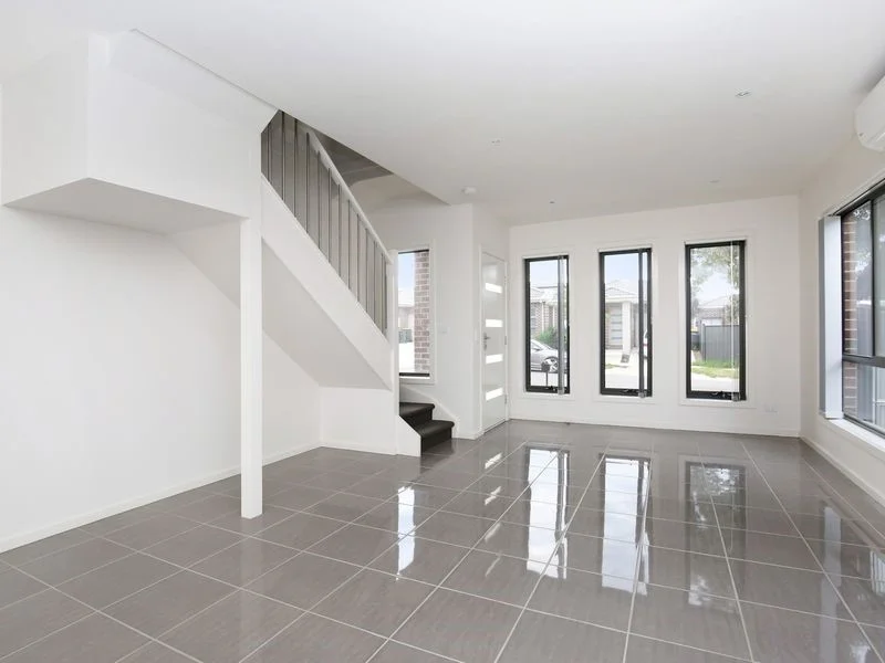 Additional image 3 of 14 Mountbatten Way, Sydenham VIC 3037