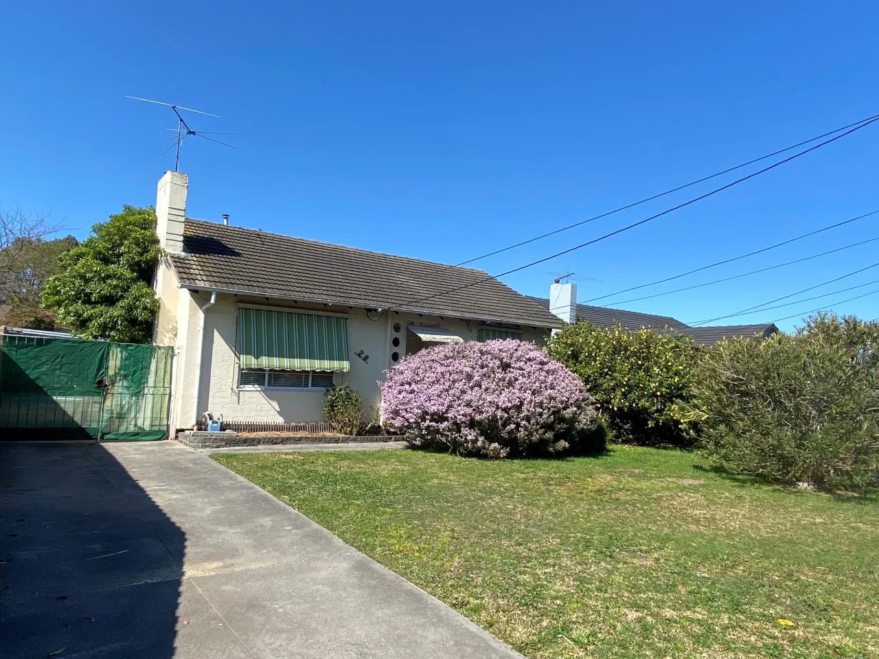 28 Eisenhower Street, Reservoir VIC 3073