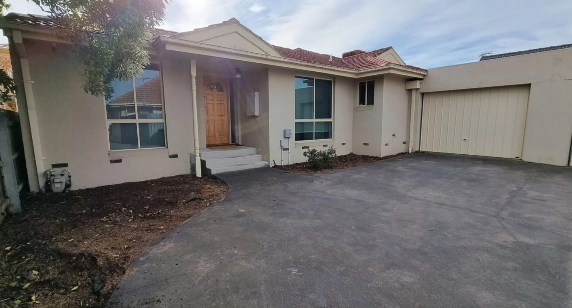 2/11 Studley Street, Mulgrave VIC 3170