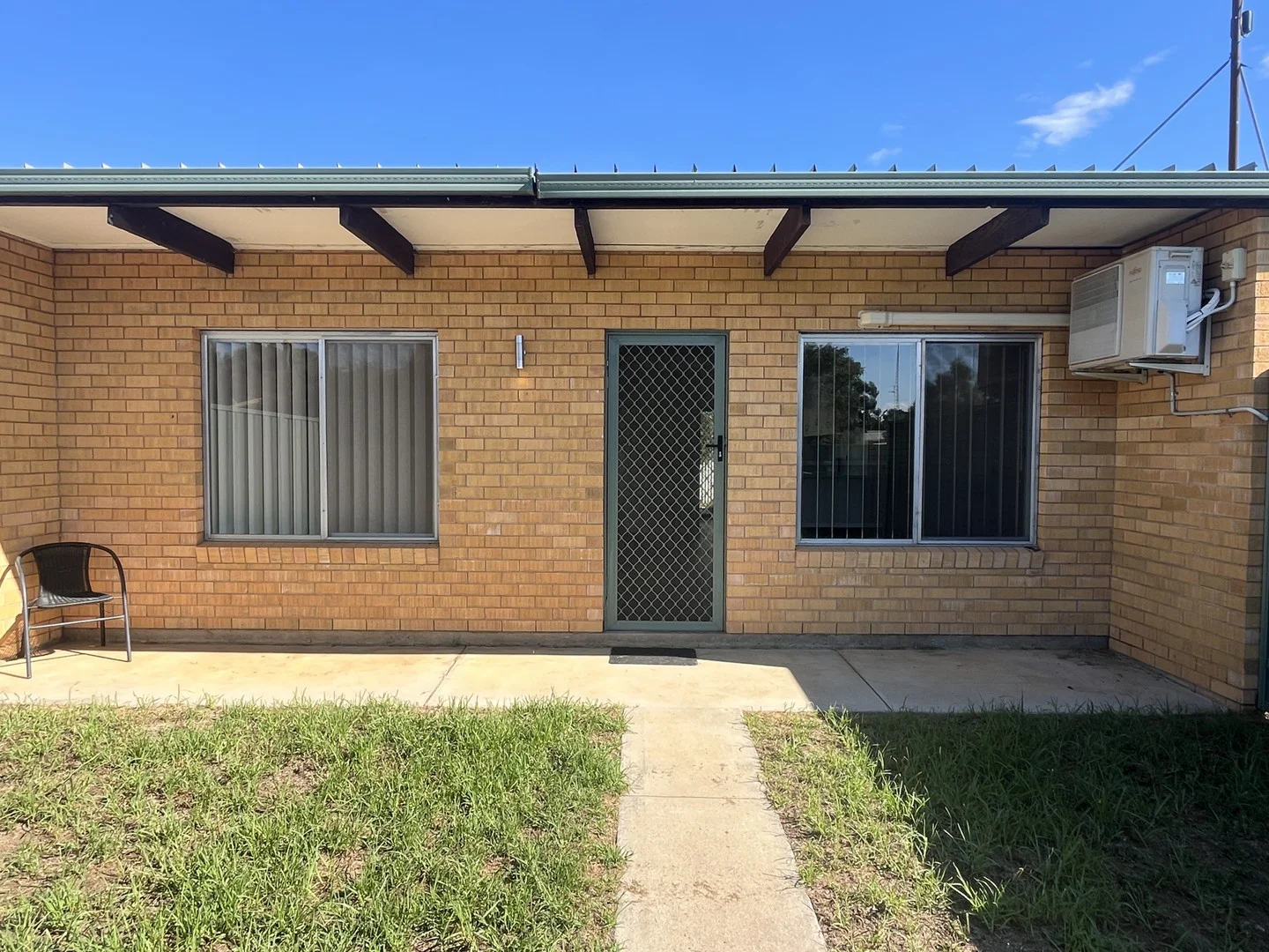 2/46 Kingfisher Avenue, Coleambally NSW 2707