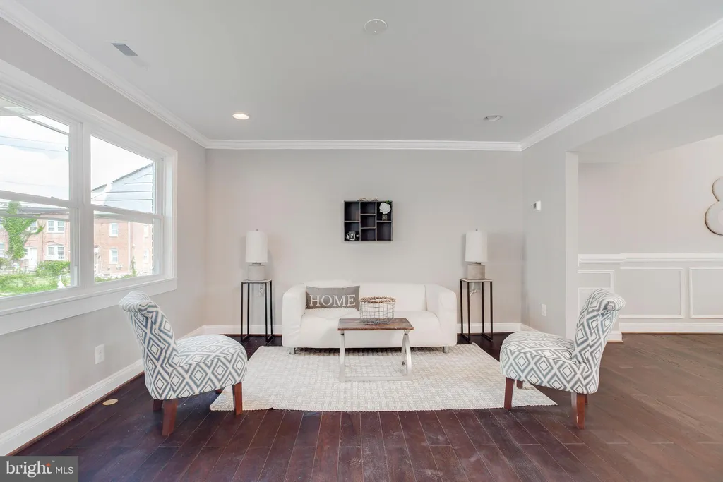 3905 Flowerton Road, Baltimore, MD 21229