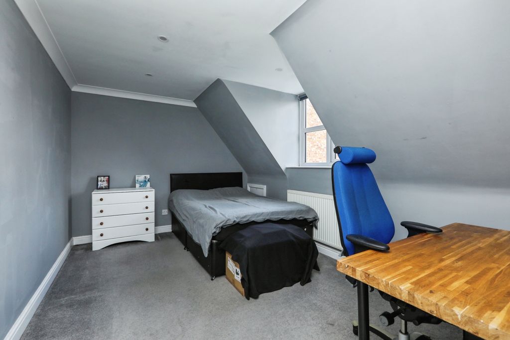 Additional image 17 of 4 bed detached house for saleDoncaster Road, Westwoodside, Doncaster DN9