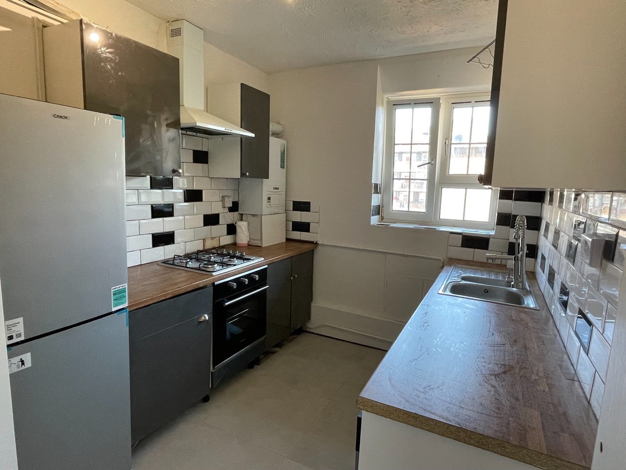 3 Bed Flat, Longridge House, SE1, N1 7GU photo 3