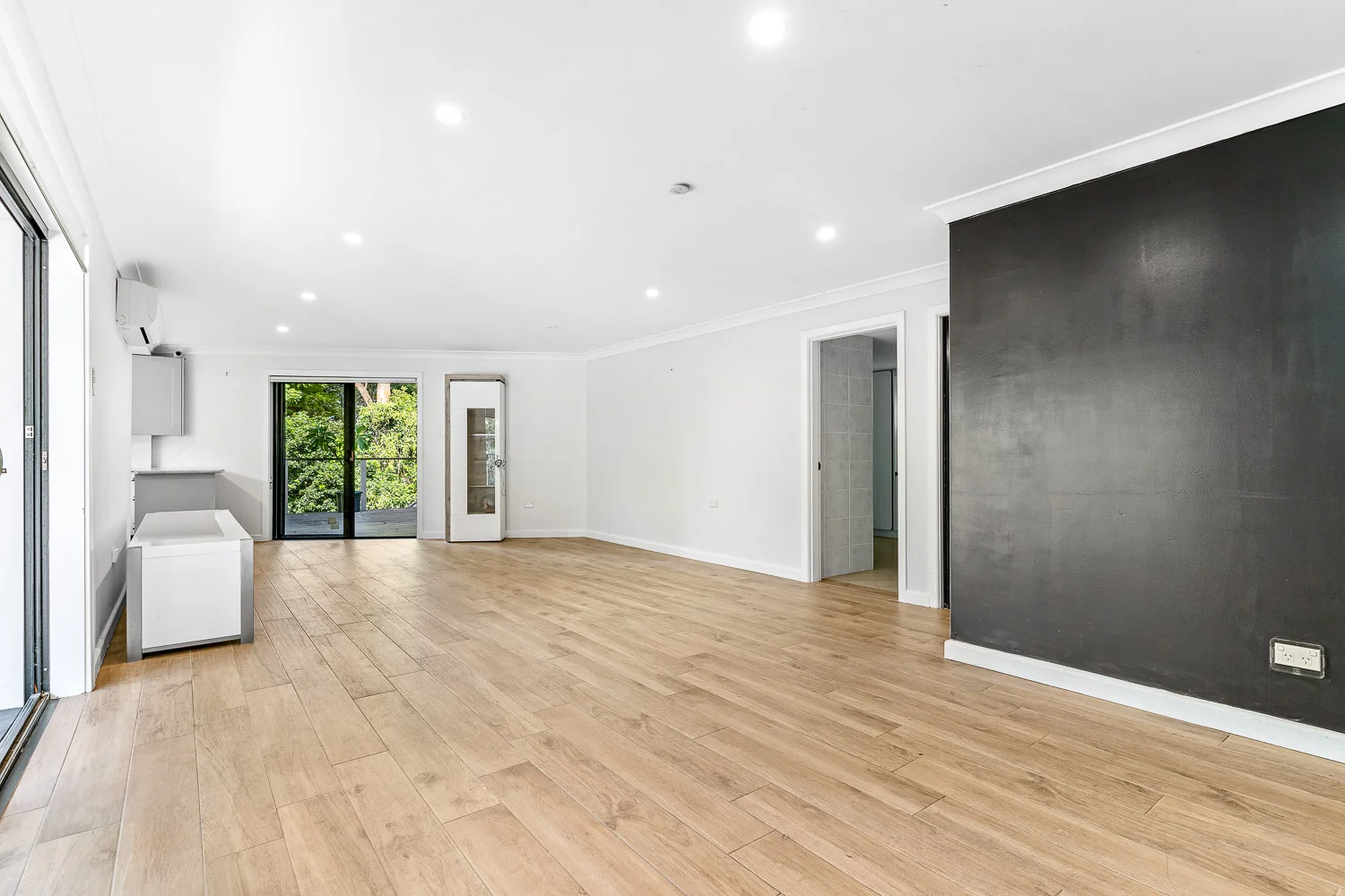 Additional image 7 of 25 Oak Street, Lugarno NSW 2210