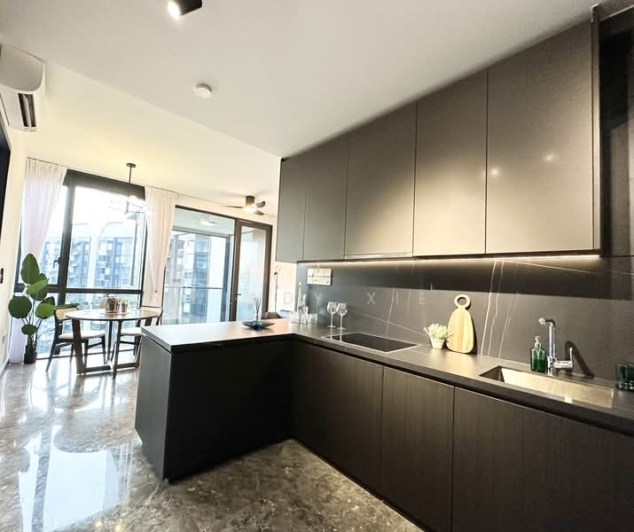 89 Holland Road photo 2