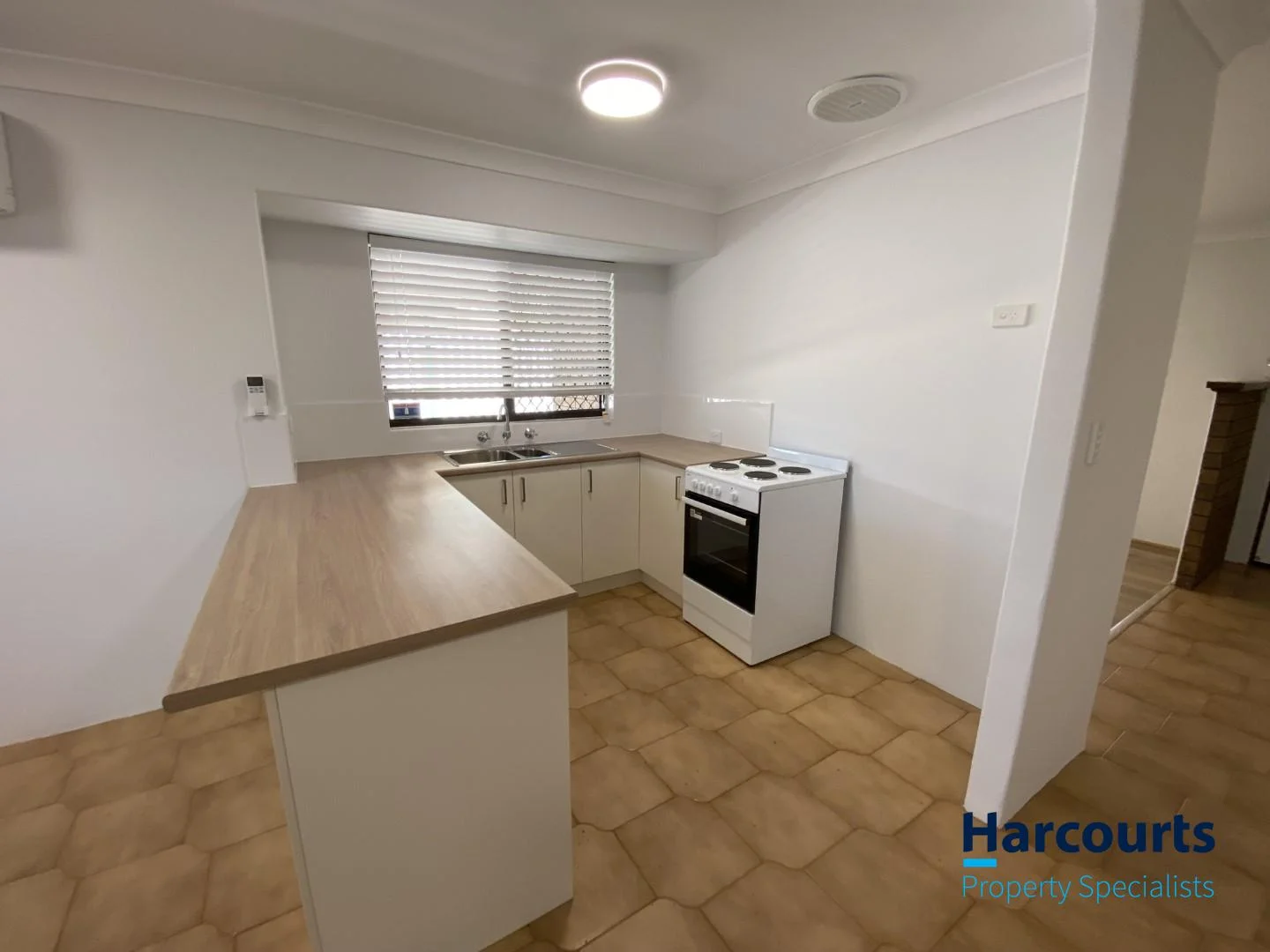 Additional image 4 of 11A Gwenneth Terrace, South Lake WA 6164