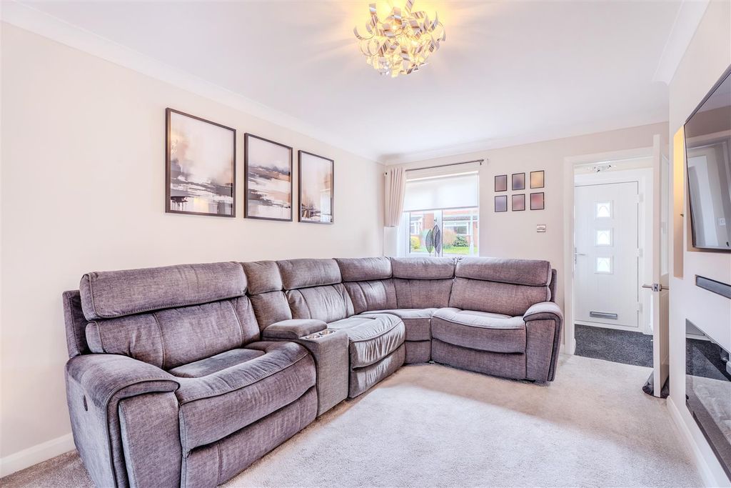 Additional image 4 of 3 bed detached house for saleSilver Firs, Motherwell ML1