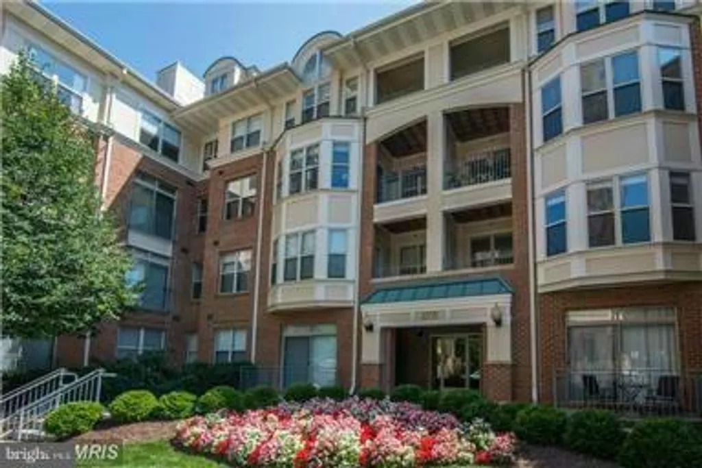 11775 Stratford House Place Unit 312, Reston, VA 20190
