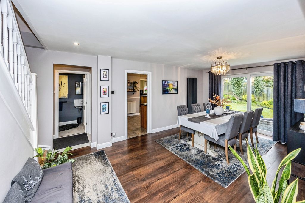 Additional image 10 of 3 bed detached house for saleWakefield Road, Huddersfield HD8