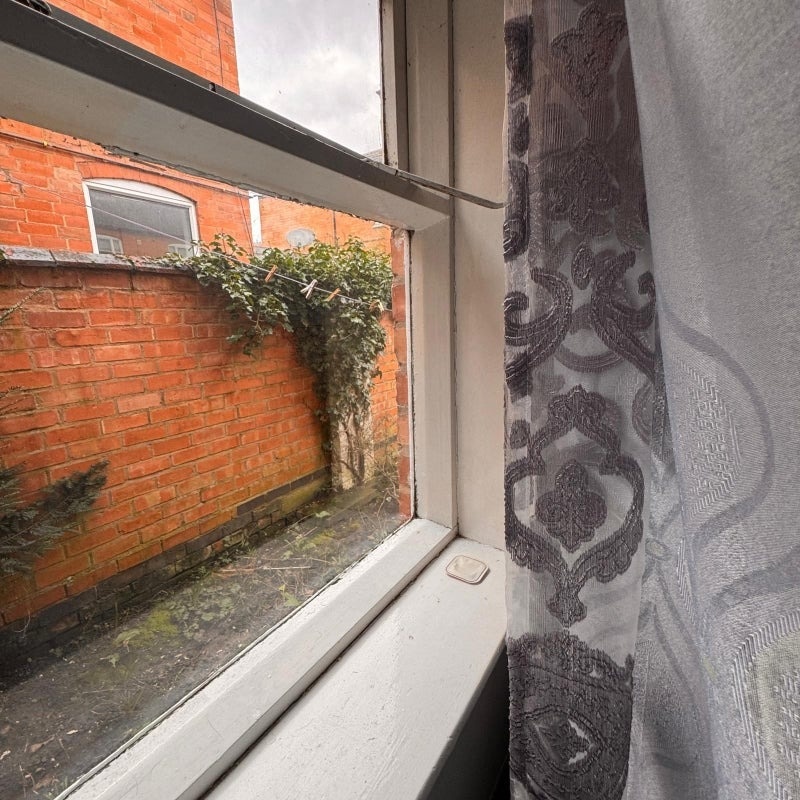 Additional image 8 of 1 Bed Semi-Detached House, Glenfield Road, LE3, N1 7GU