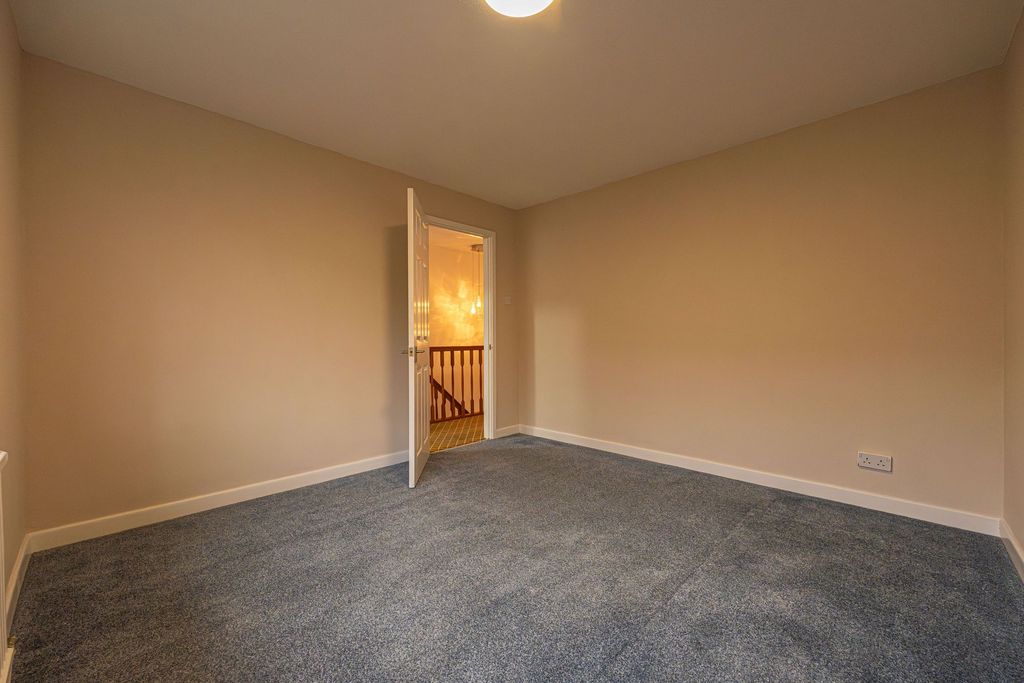 Additional image 13 of 3 bed semi-detached house for saleCastle Park Close, Newport NP20