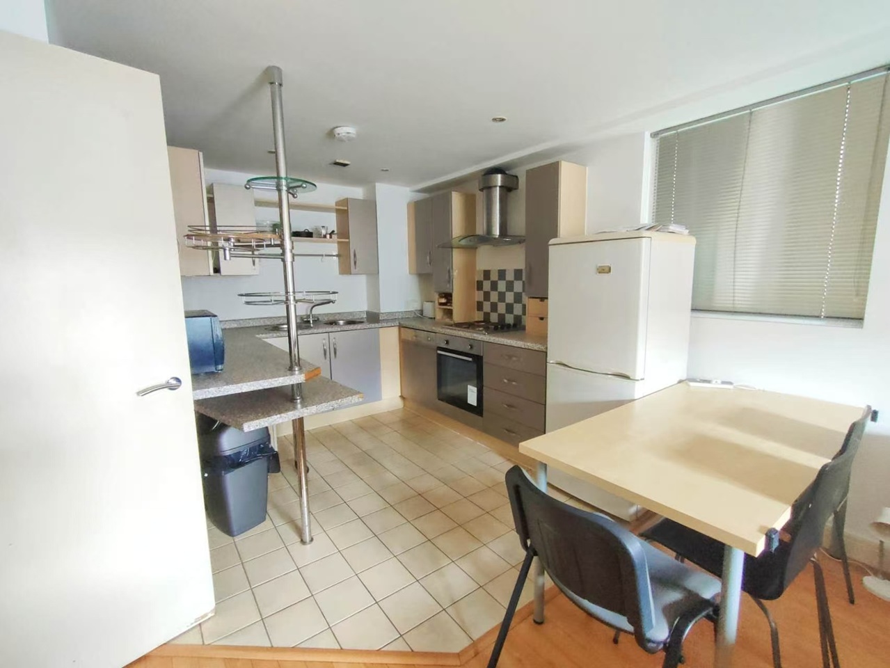 1 Bed Flat, Manchester, M1, N1 7GU photo 4