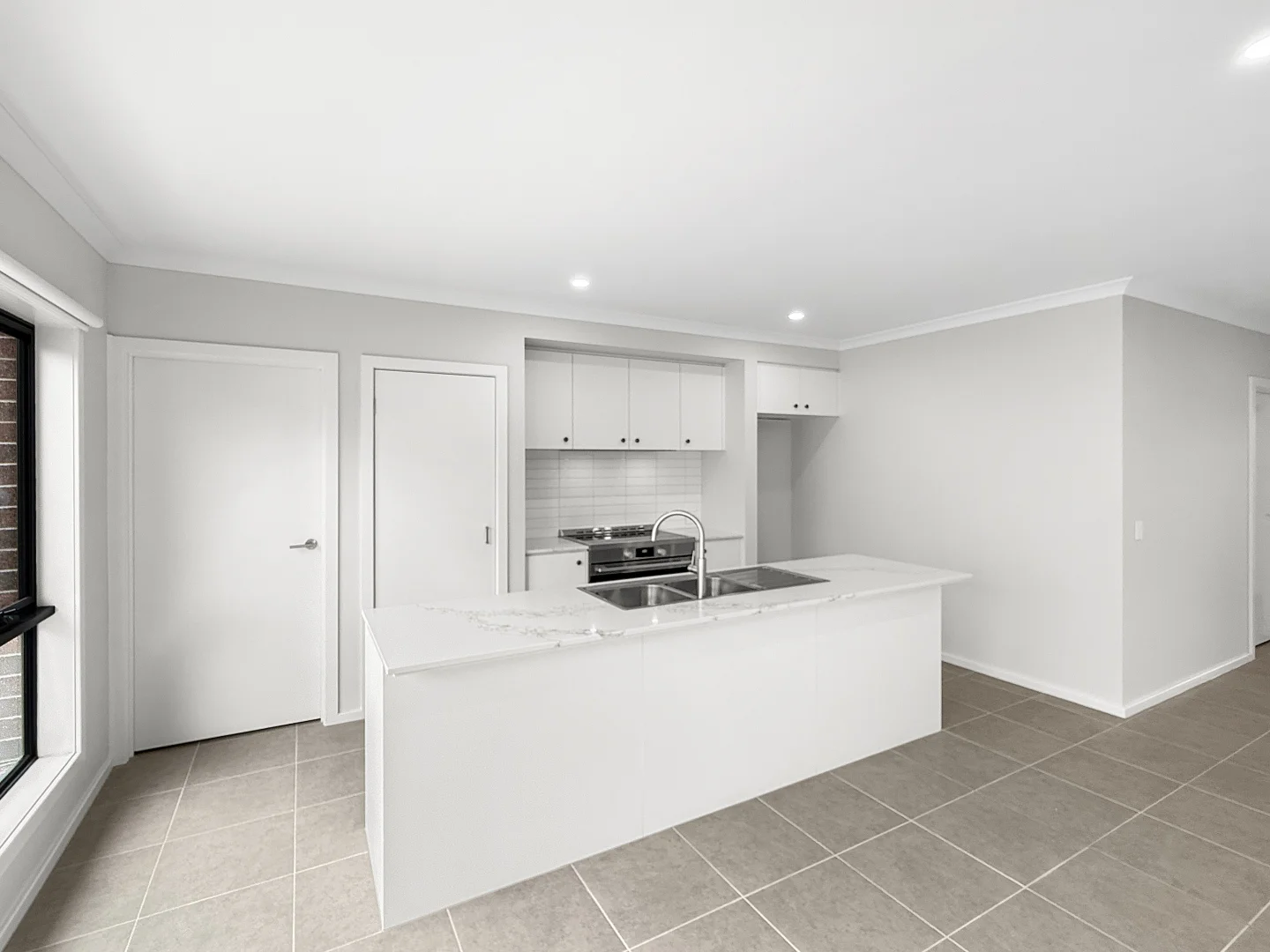 Additional image 4 of 39 Camelon Avenue, Thornhill Park VIC 3335