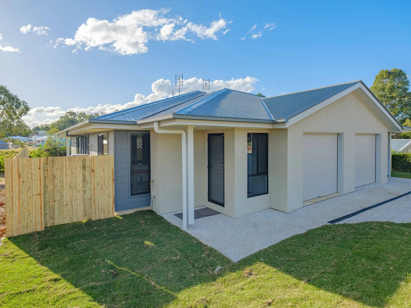 1/24 Langara Drive, Southside QLD 4570