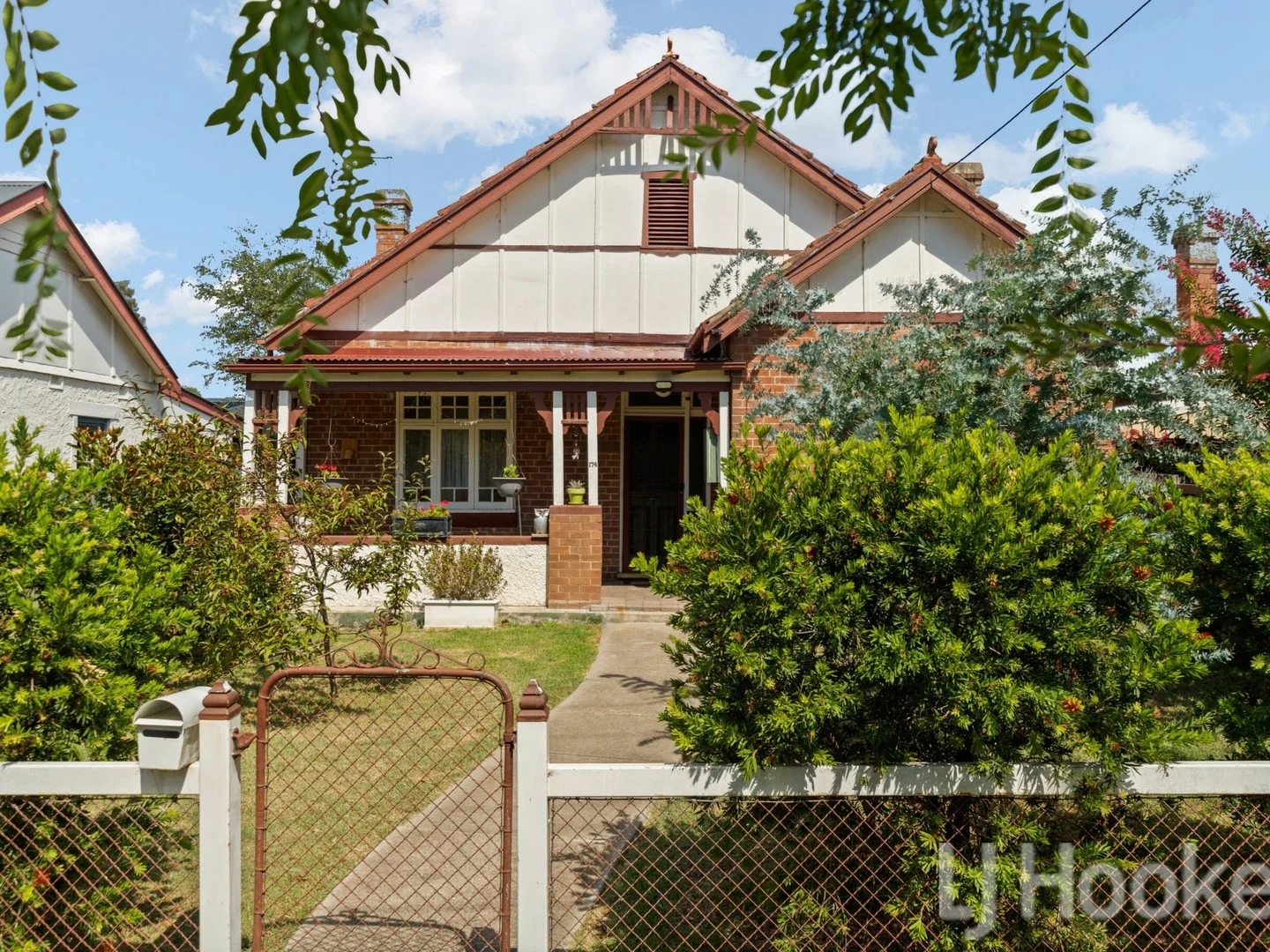 174 Lambert Street, Bathurst NSW 2795