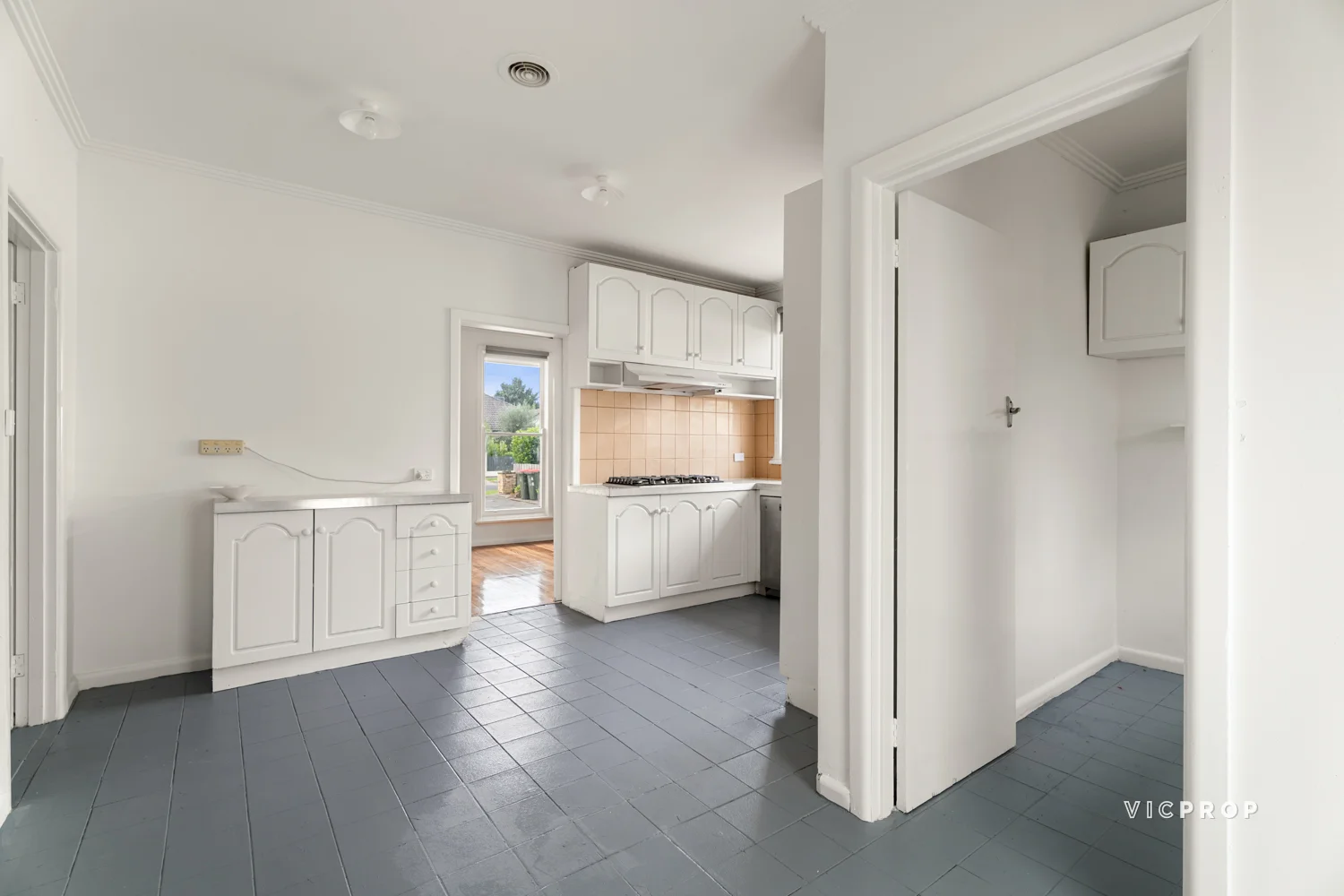 Additional image 4 of 1/66 Brooks Street, Bentleigh East VIC 3165
