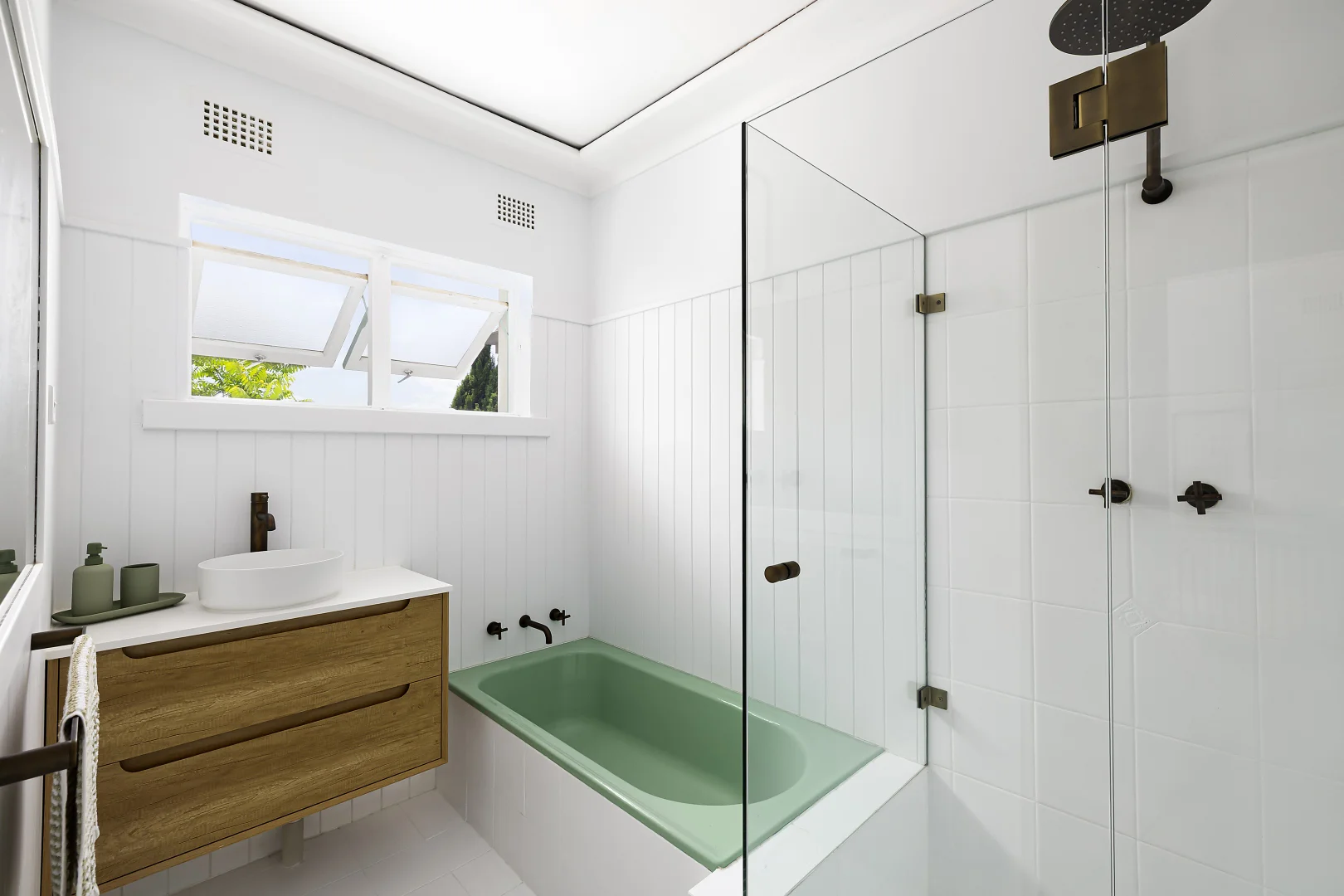 Additional image 8 of 2/12 Turimetta Street, Mona Vale NSW 2103