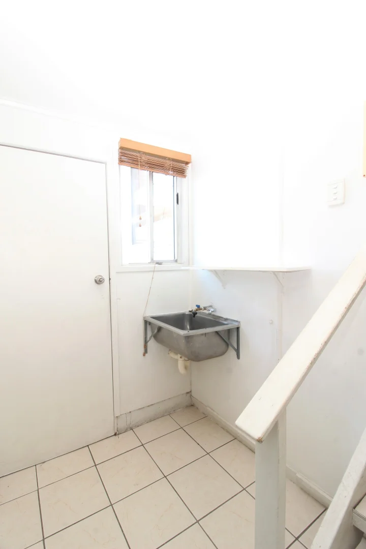 Additional image 5 of Unit 2/62 Spence Street, Mount Isa QLD 4825