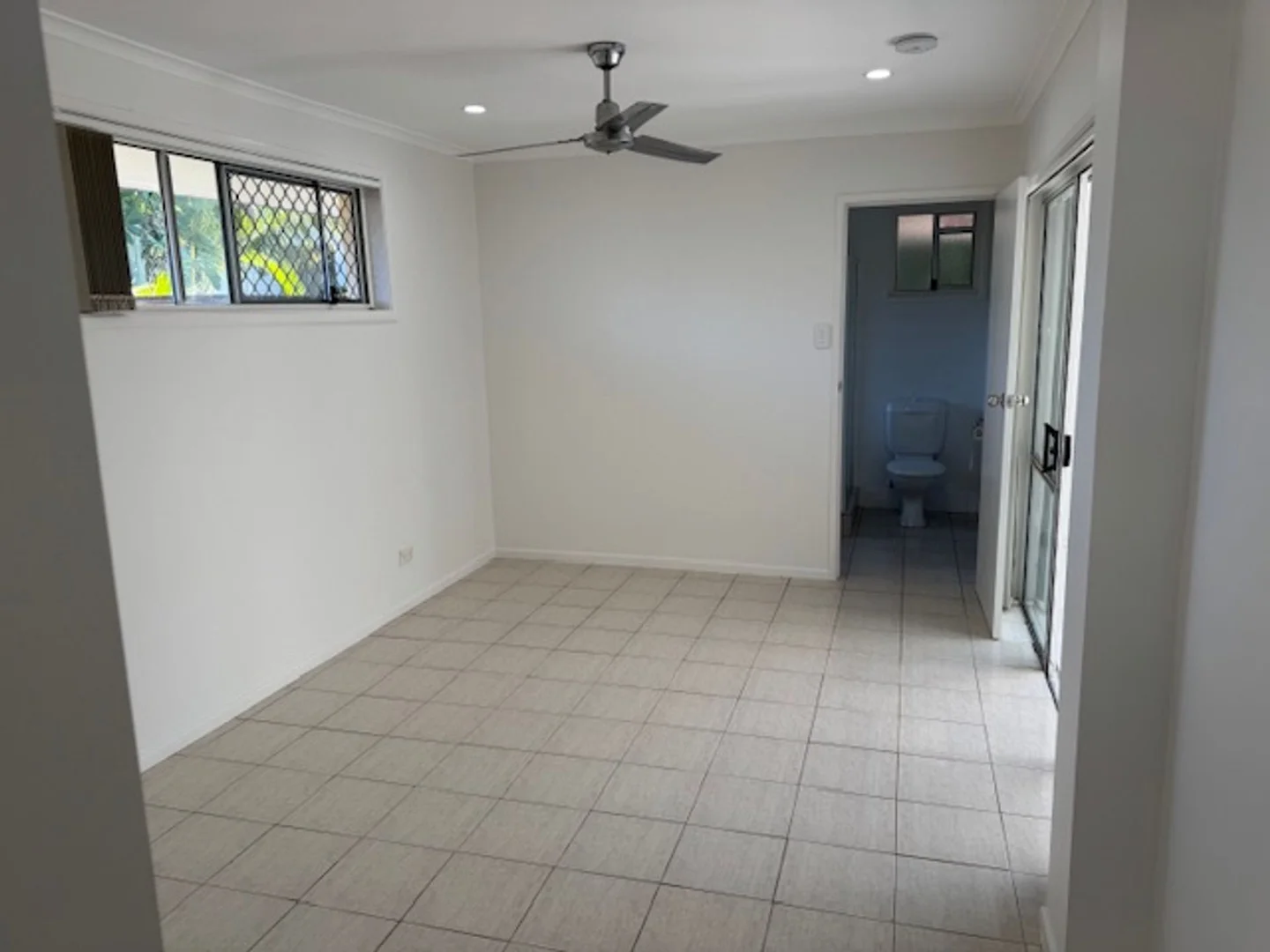 Additional image 17 of 59 Kalimna Drive, Broadbeach Waters QLD 4218