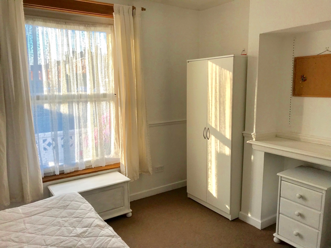 Additional image 4 of Room in a Shared House, Middle Street, SO14, N1 7GU